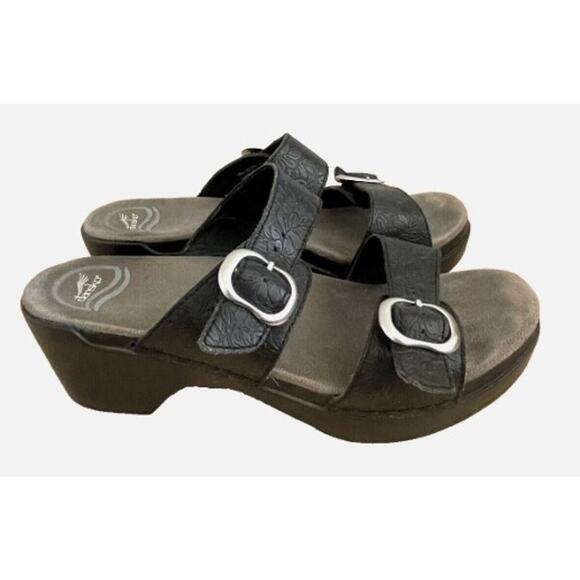 Dansko Sophie Sandals Size 39 US 8.5-9 Black Floral Tooled Leather Comfort Shoes - Picture 1 of 9